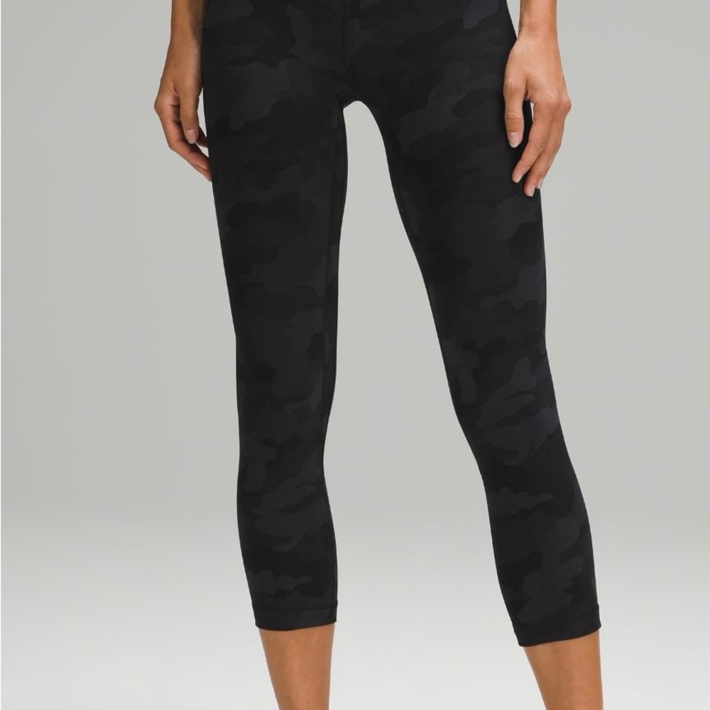 Lululemon Camo Align Cropped